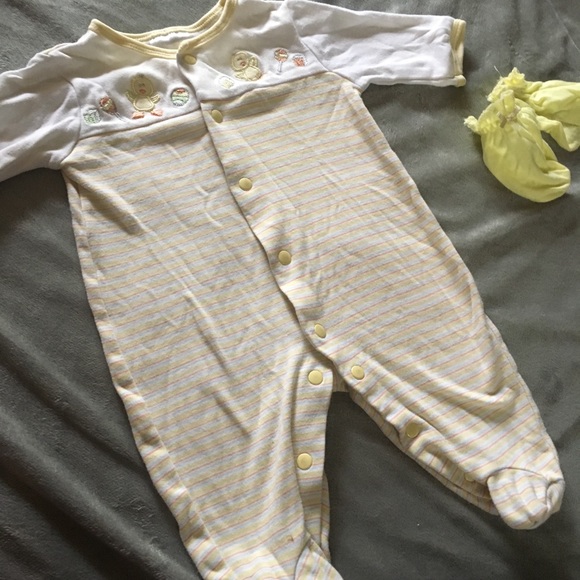 NB Pajamas - Picture 1 of 3